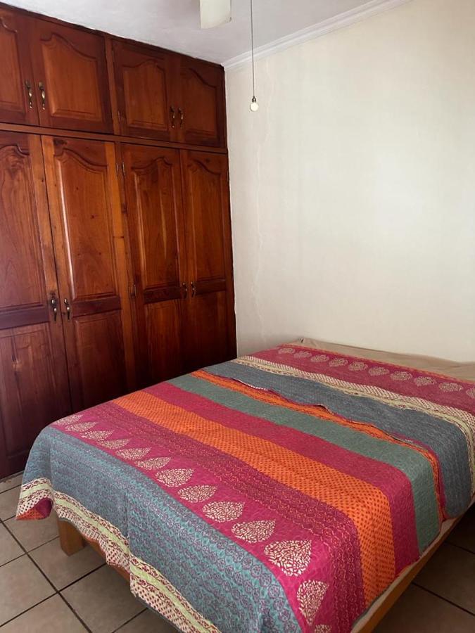 Casa De Lizamaria Apartment Manzanillo Bagian luar foto